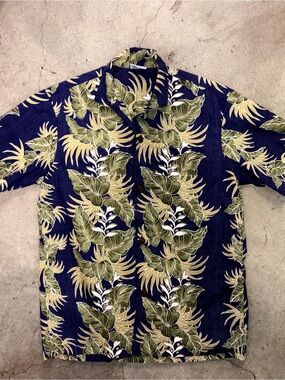 Vintage Royal Creations Hawaiian Button Down Shirt Size Small